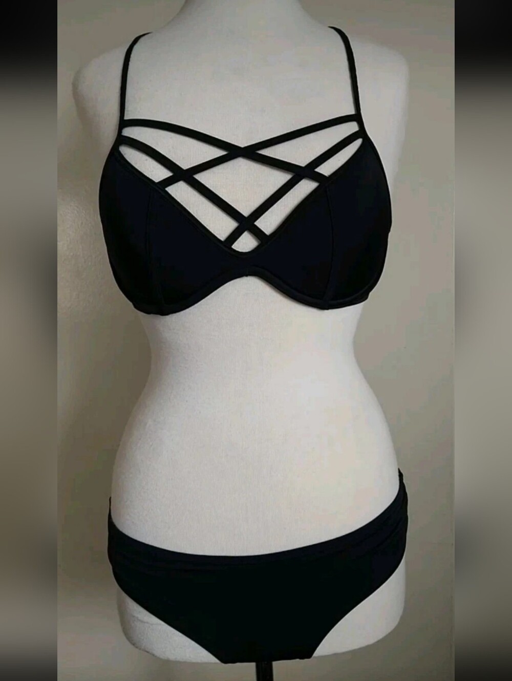 Victoria's Secret Black Strappy Sweamwear Bikini Set Size Small